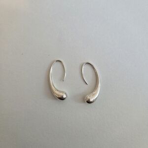 Elegant Silver Teardrop Earrings